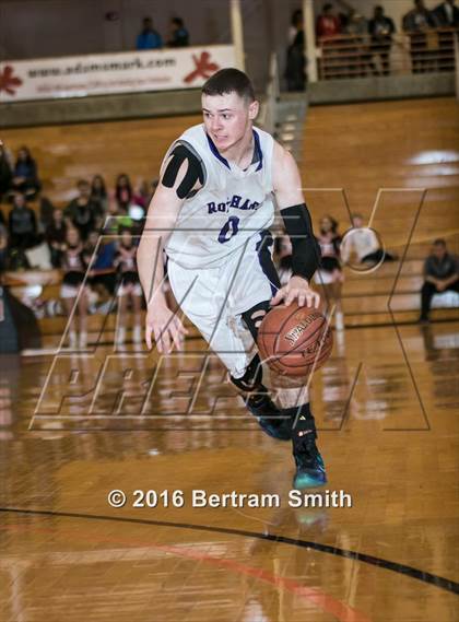 Thumbnail 3 in Royalton-Hartland vs. Fredonia photogallery.