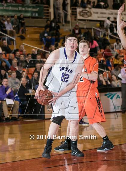 Thumbnail 3 in Royalton-Hartland vs. Fredonia photogallery.