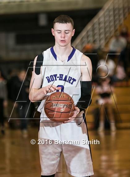 Thumbnail 1 in Royalton-Hartland vs. Fredonia photogallery.
