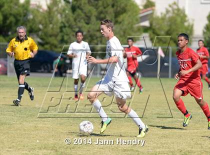 Thumbnail 1 in Southeast Career Tech vs. Palo Verde (So. Nevada Kick Off Classic) photogallery.
