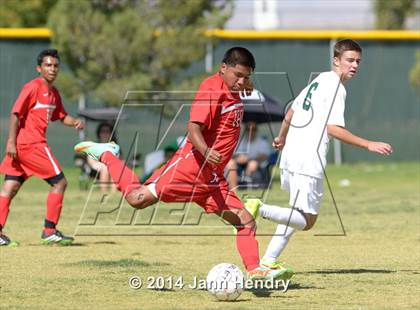 Thumbnail 1 in Southeast Career Tech vs. Palo Verde (So. Nevada Kick Off Classic) photogallery.
