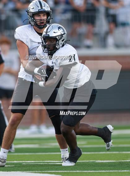 Thumbnail 1 in Guyer @ Prosper photogallery.