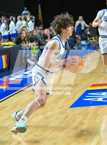 Thumbnail 1 in Valley Christian vs. Gilbert Christian (AIA Copper Final) photogallery.