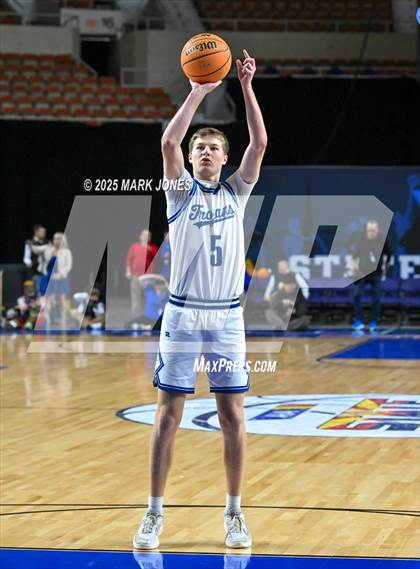 Thumbnail 3 in Valley Christian vs. Gilbert Christian (AIA Copper Final) photogallery.