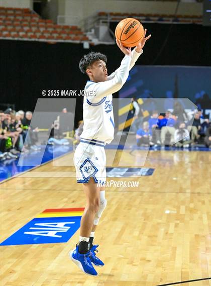 Thumbnail 3 in Valley Christian vs. Gilbert Christian (AIA Copper Final) photogallery.