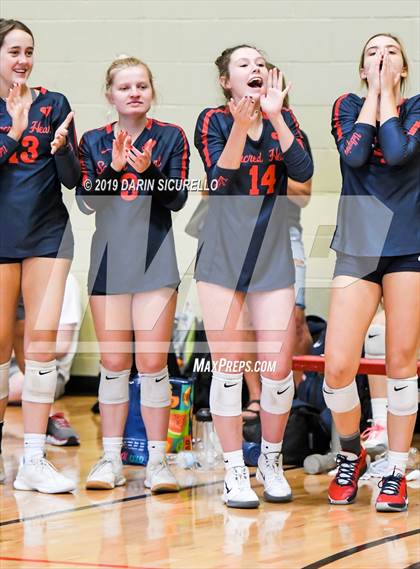 Thumbnail 3 in Sacred Heart vs. Village Christian (NIKE Tournament of Champions) photogallery.
