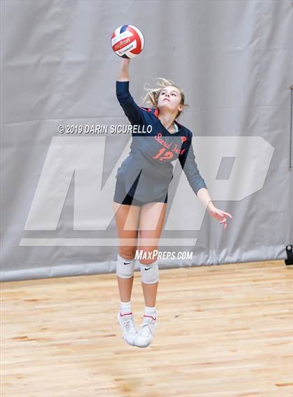 Thumbnail 1 in Sacred Heart vs. Village Christian (NIKE Tournament of Champions) photogallery.