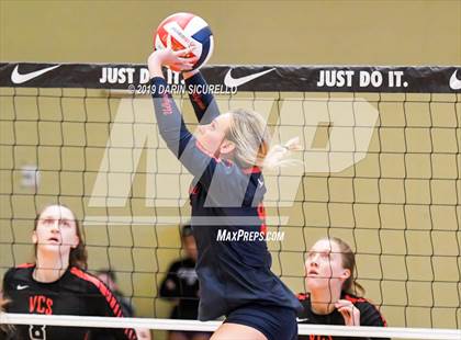 Thumbnail 1 in Sacred Heart vs. Village Christian (NIKE Tournament of Champions) photogallery.