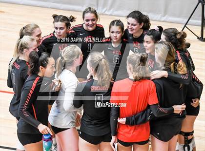 Thumbnail 3 in Sacred Heart vs. Village Christian (NIKE Tournament of Champions) photogallery.