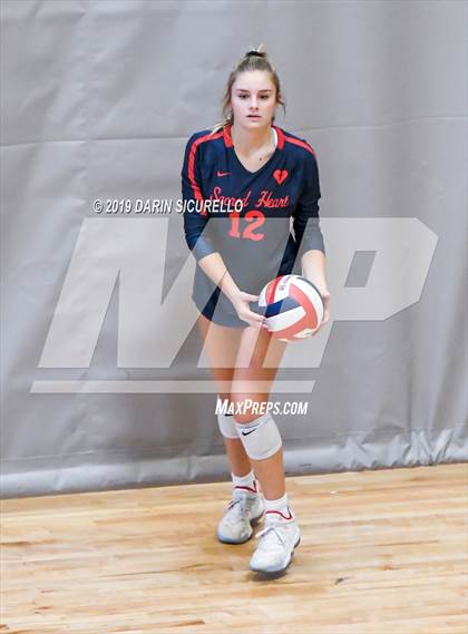 Thumbnail 1 in Sacred Heart vs. Village Christian (NIKE Tournament of Champions) photogallery.