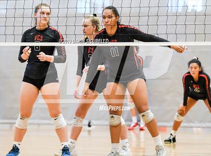 Thumbnail 2 in Sacred Heart vs. Village Christian (NIKE Tournament of Champions) photogallery.