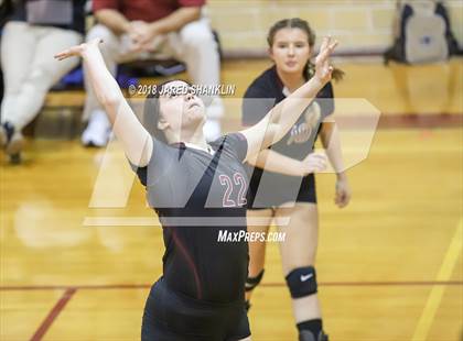 Thumbnail 3 in E.D. White @ Terrebonne photogallery.