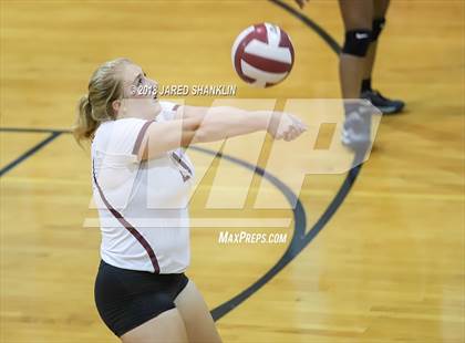 Thumbnail 3 in E.D. White @ Terrebonne photogallery.