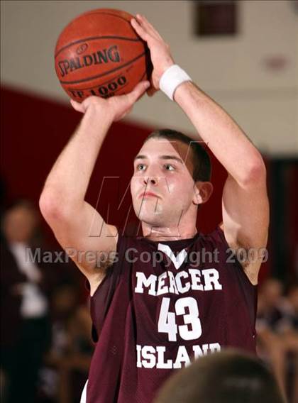 Thumbnail 1 in Mercer Island vs. Redondo (Sea Hawk Classic) photogallery.