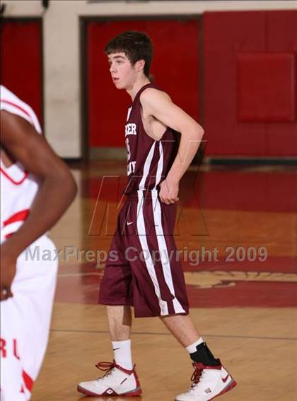 Thumbnail 3 in Mercer Island vs. Redondo (Sea Hawk Classic) photogallery.