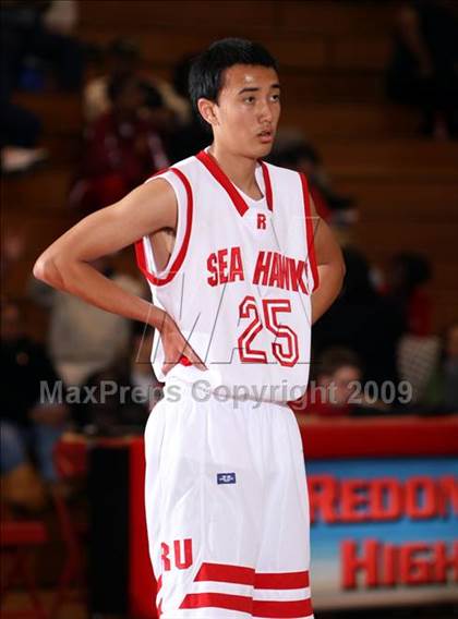 Thumbnail 1 in Mercer Island vs. Redondo (Sea Hawk Classic) photogallery.