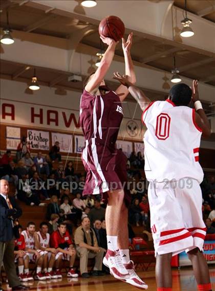 Thumbnail 1 in Mercer Island vs. Redondo (Sea Hawk Classic) photogallery.