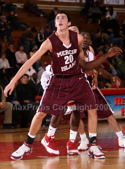 Thumbnail 2 in Mercer Island vs. Redondo (Sea Hawk Classic) photogallery.
