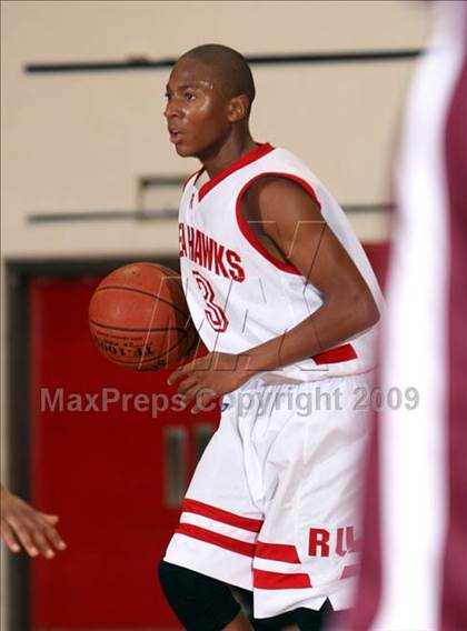 Thumbnail 3 in Mercer Island vs. Redondo (Sea Hawk Classic) photogallery.