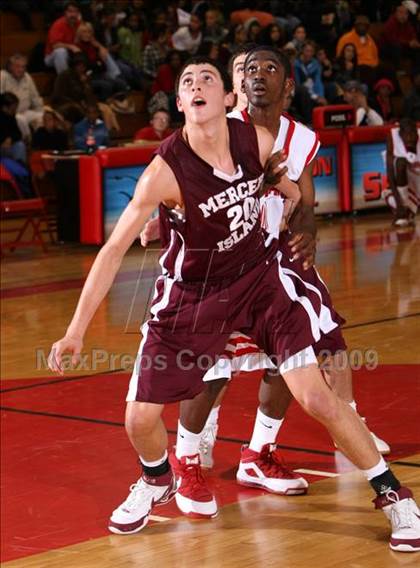 Thumbnail 1 in Mercer Island vs. Redondo (Sea Hawk Classic) photogallery.