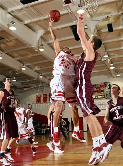 Thumbnail 3 in Mercer Island vs. Redondo (Sea Hawk Classic) photogallery.