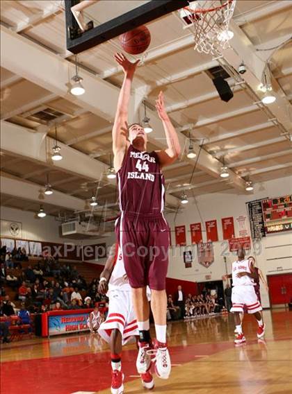 Thumbnail 1 in Mercer Island vs. Redondo (Sea Hawk Classic) photogallery.