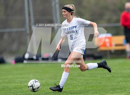 Thumbnail 1 in Kearney @ Lincoln High photogallery.