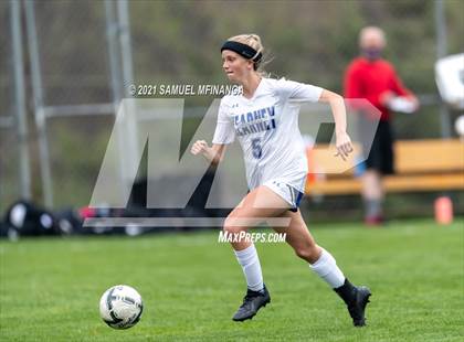 Thumbnail 2 in Kearney @ Lincoln High photogallery.