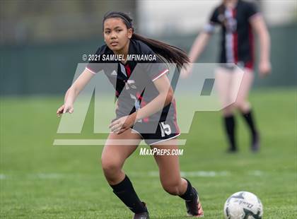 Thumbnail 2 in Kearney @ Lincoln High photogallery.