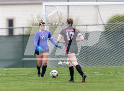 Thumbnail 2 in Kearney @ Lincoln High photogallery.