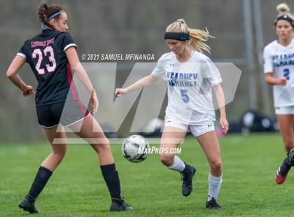 Thumbnail 2 in Kearney @ Lincoln High photogallery.