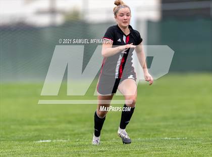 Thumbnail 3 in Kearney @ Lincoln High photogallery.