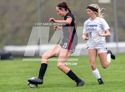 Thumbnail 2 in Kearney @ Lincoln High photogallery.