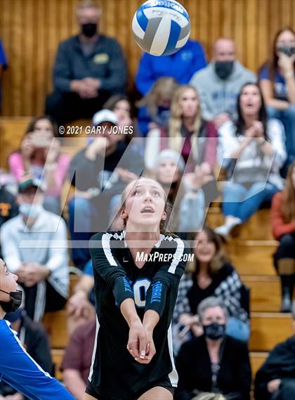 Thumbnail 1 in Whitney @ Rocklin photogallery.