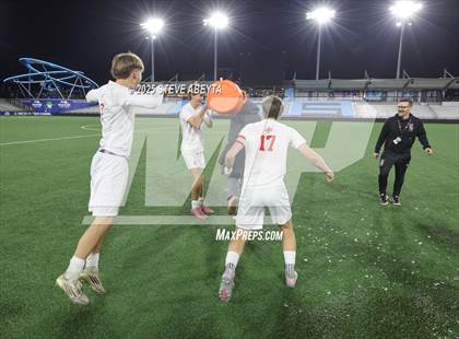 Thumbnail 3 in Regis Jesuit @ Ralston Valley (CHSAA 5A Championship) photogallery.