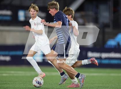 Thumbnail 3 in Regis Jesuit @ Ralston Valley (CHSAA 5A Championship) photogallery.