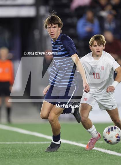 Thumbnail 3 in Regis Jesuit @ Ralston Valley (CHSAA 5A Championship) photogallery.