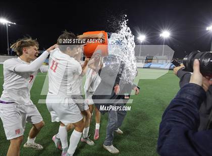 Thumbnail 2 in Regis Jesuit @ Ralston Valley (CHSAA 5A Championship) photogallery.