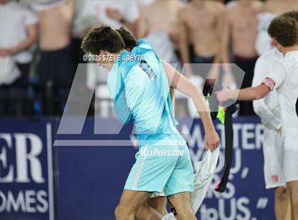 Thumbnail 2 in Regis Jesuit @ Ralston Valley (CHSAA 5A Championship) photogallery.