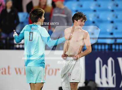 Thumbnail 3 in Regis Jesuit @ Ralston Valley (CHSAA 5A Championship) photogallery.