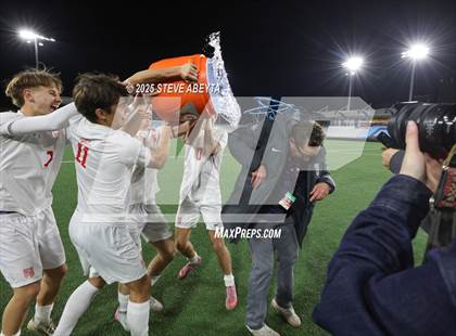 Thumbnail 3 in Regis Jesuit @ Ralston Valley (CHSAA 5A Championship) photogallery.
