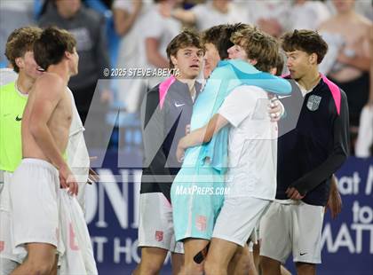 Thumbnail 3 in Regis Jesuit @ Ralston Valley (CHSAA 5A Championship) photogallery.