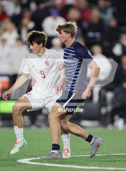 Thumbnail 2 in Regis Jesuit @ Ralston Valley (CHSAA 5A Championship) photogallery.