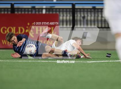 Thumbnail 3 in Regis Jesuit @ Ralston Valley (CHSAA 5A Championship) photogallery.
