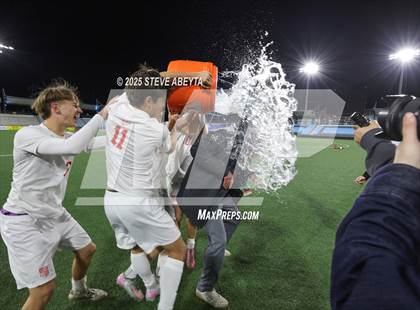 Thumbnail 3 in Regis Jesuit @ Ralston Valley (CHSAA 5A Championship) photogallery.