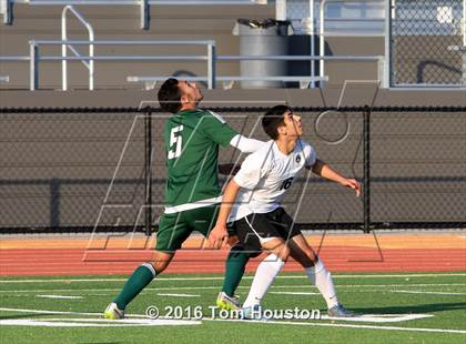 Thumbnail 2 in Monrovia vs Northview photogallery.