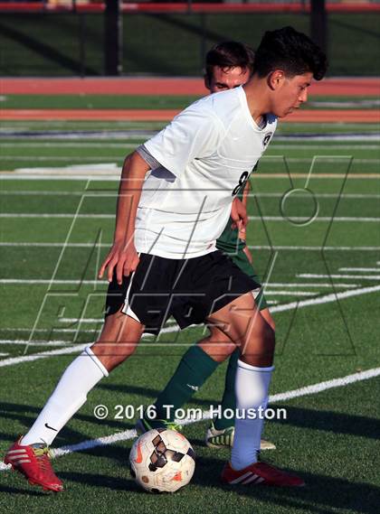 Thumbnail 3 in Monrovia vs Northview photogallery.