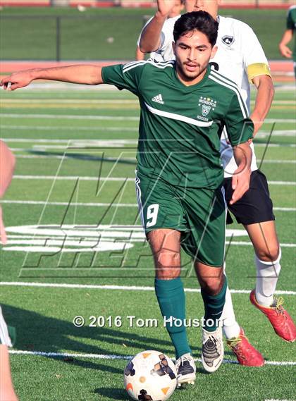 Thumbnail 2 in Monrovia vs Northview photogallery.