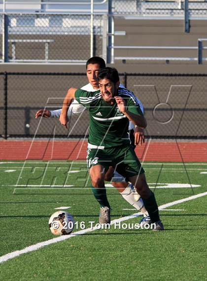 Thumbnail 2 in Monrovia vs Northview photogallery.