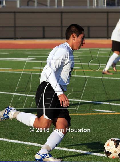 Thumbnail 2 in Monrovia vs Northview photogallery.